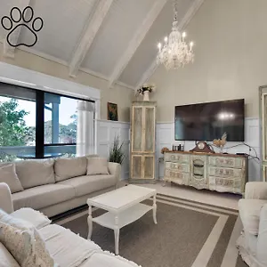 https://coconut-cottage-by-realjoy-vacations.hotels-destin.com