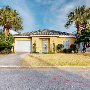 https://2-bed-2-bath-vacation-home-in-destin.hotels-destin.com